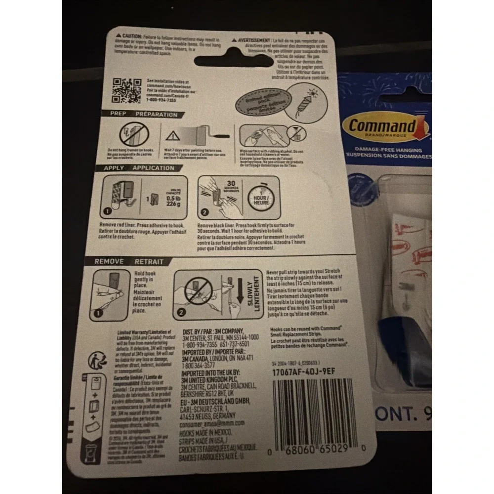 3M Command Blue Small Wire Hooks -9 Hooks, 12 Strips - holds .5lbs Lot of 3